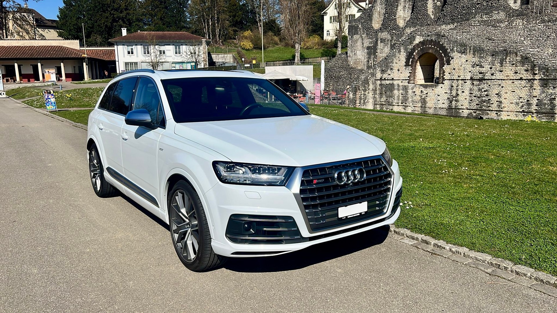 AUDI SQ7 4.0 TDI quattro tiptronic-image-0
