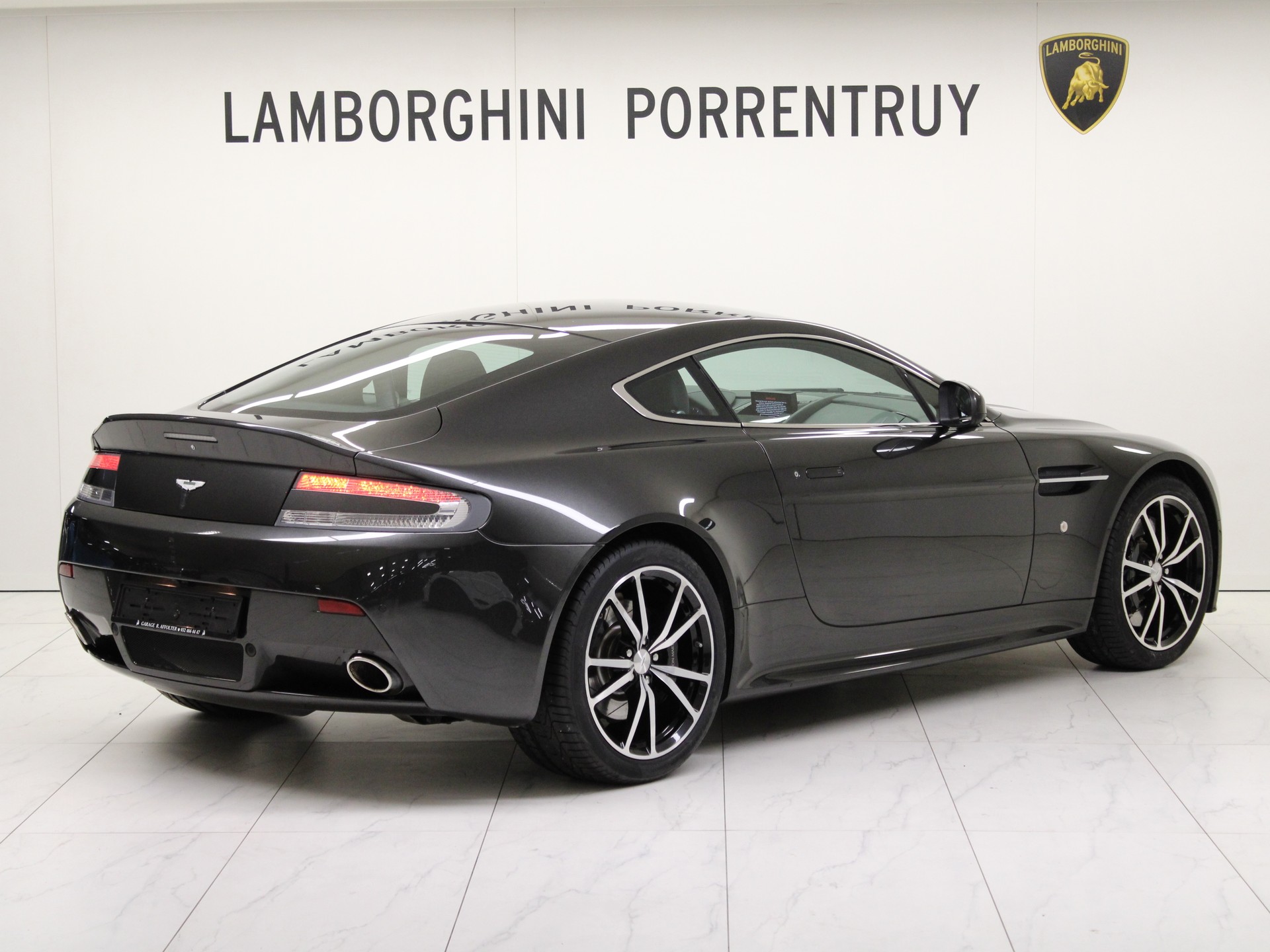 ASTON MARTIN V8 Vantage 4.7 S Sportshift-image-2