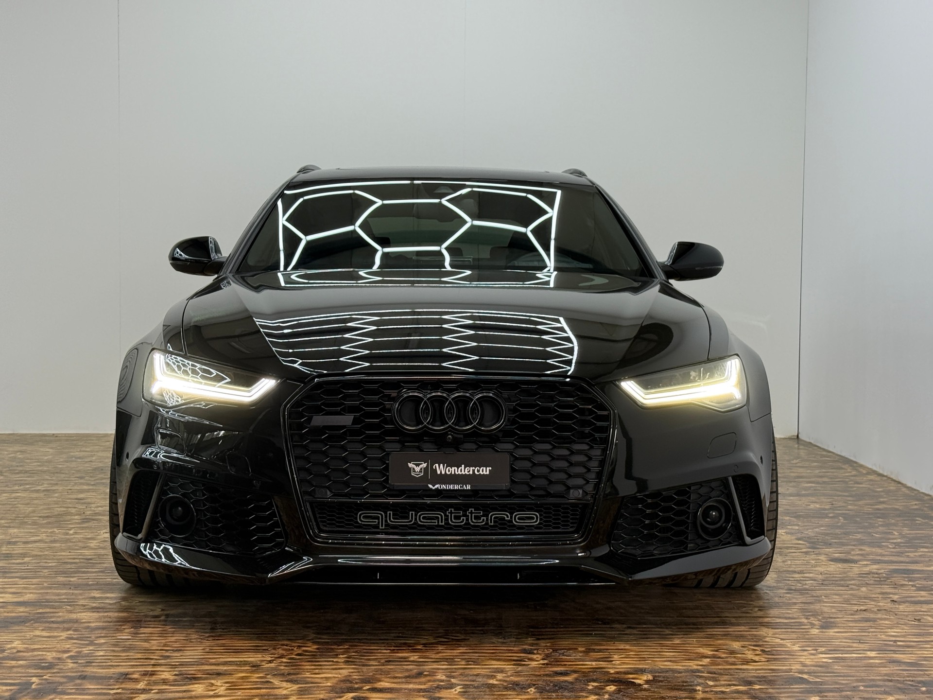 AUDI RS6 Avant 4.0 TFSI V8 quattro Tiptronic-showroom-element-2