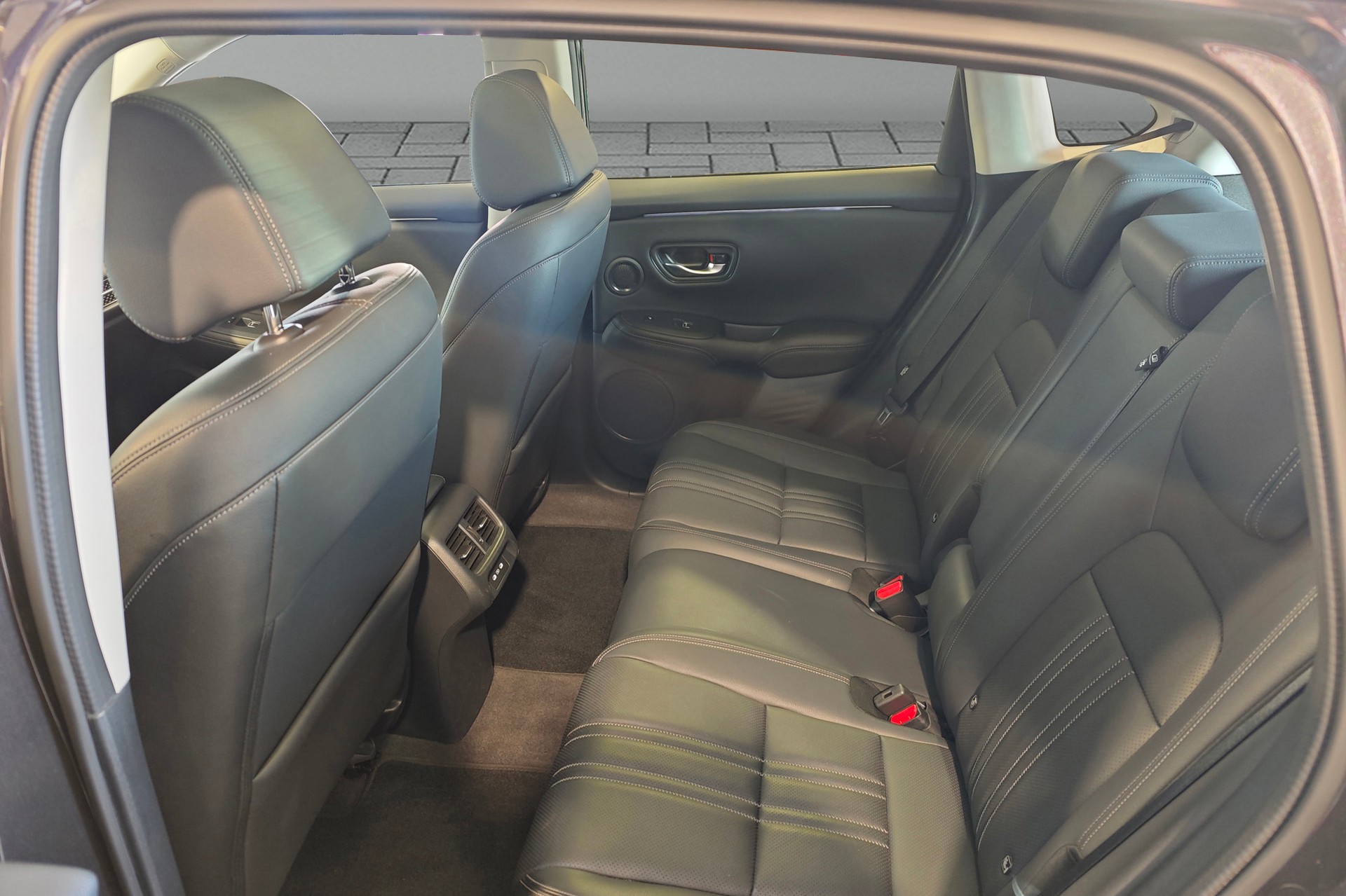 HONDA ZR-V 2.0i MMD Hybrid Advance Automatic-image-9