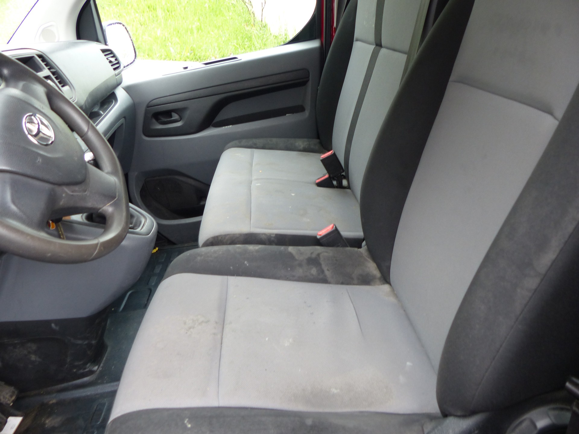 TOYOTA Proace 1.6D Panel Van L2 Terra-image-15