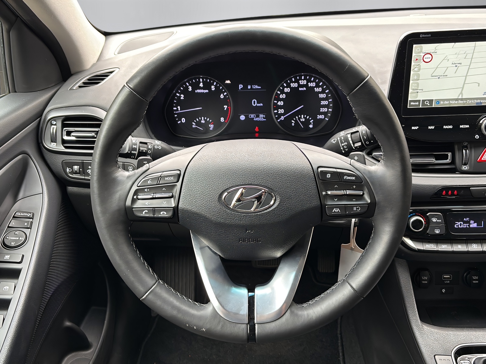 HYUNDAI i30 Wagon 1.5 T-GDi Trend-image-13