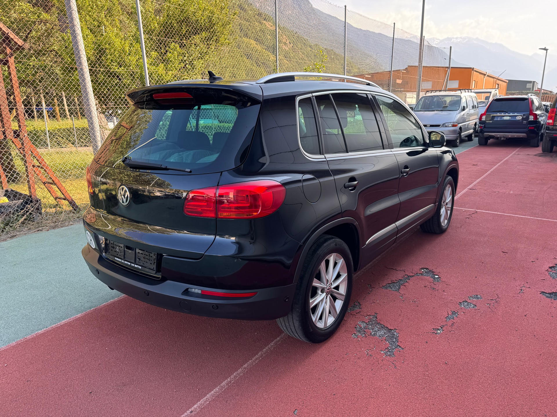VW Tiguan 2.0 TSI Track&Style 4Motion-image-4