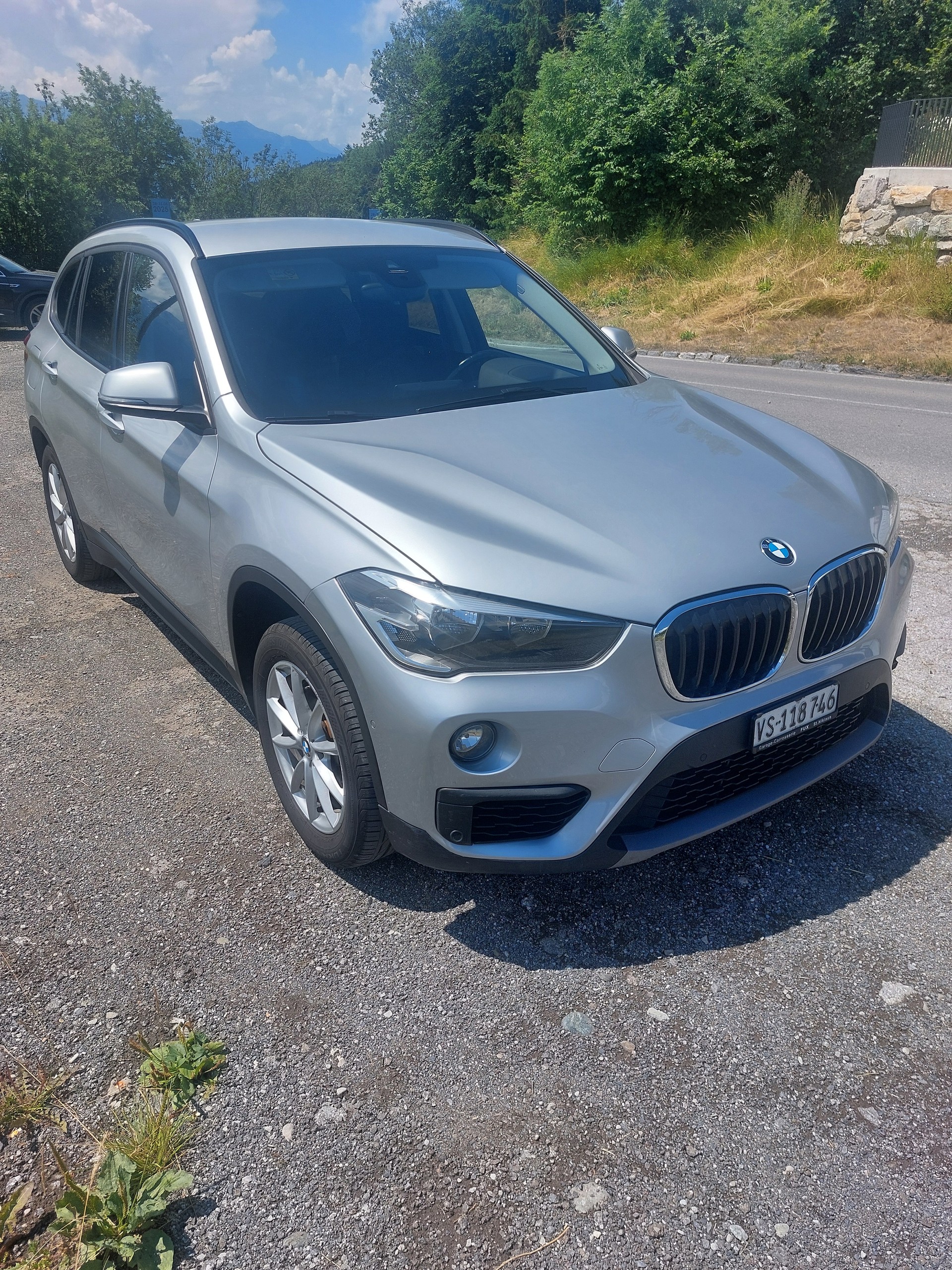 BMW X1 X Drive 18d Steptronic Exp.-image-0