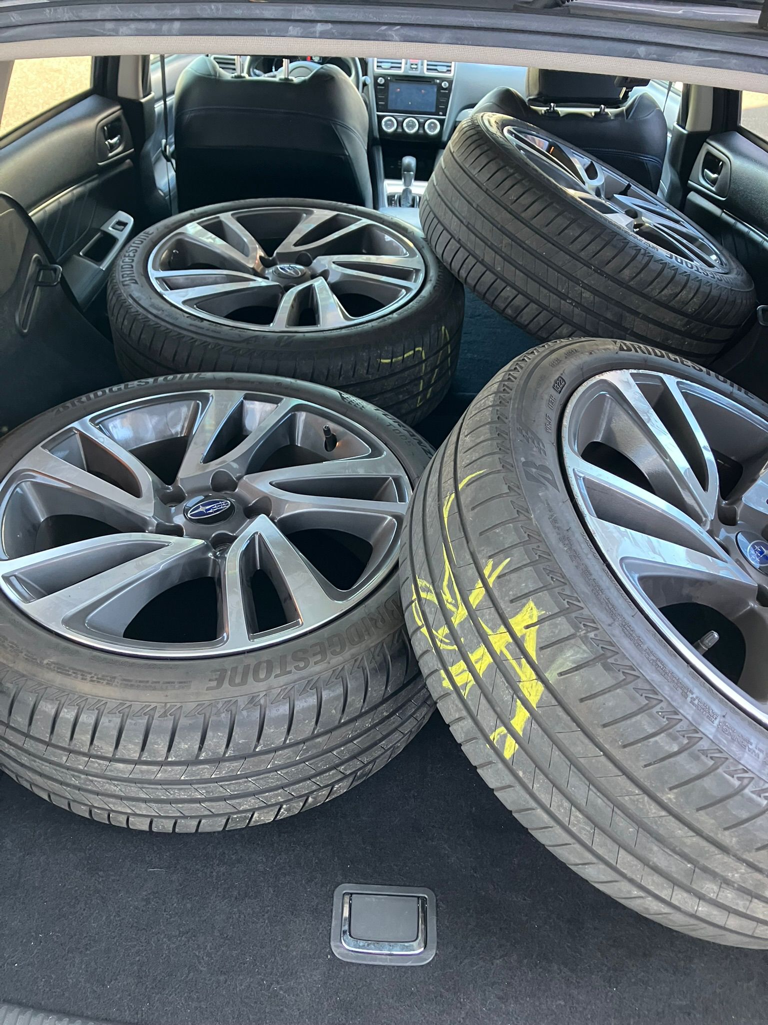 SUBARU Levorg 1.6 Luxury-image-6