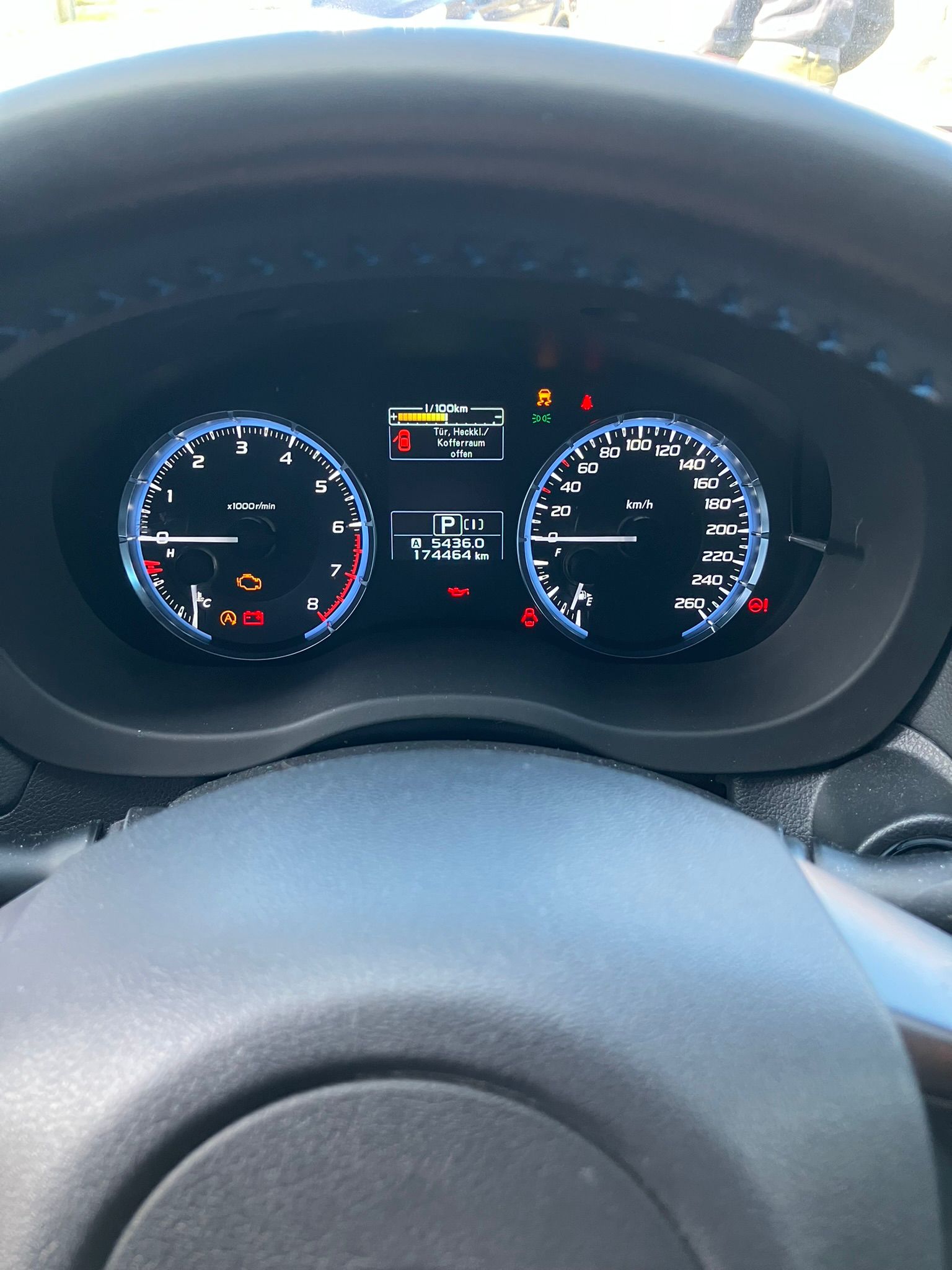 SUBARU Levorg 1.6 Luxury-image-5