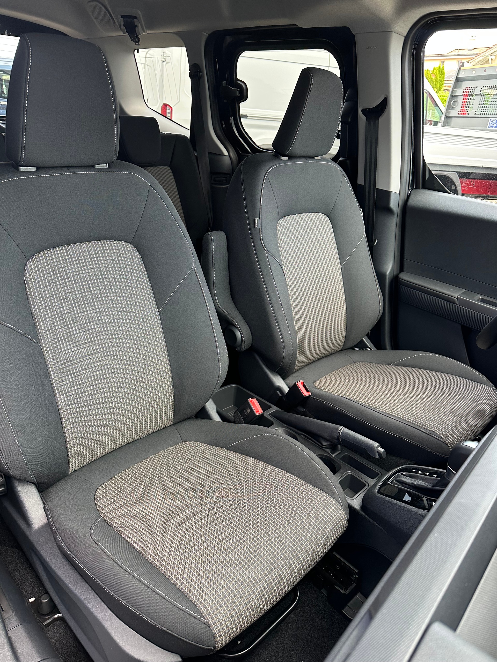 FORD TOURNEO COURIERier 1.0 EcoBoost T Trend/125CV/Aut.-image-12