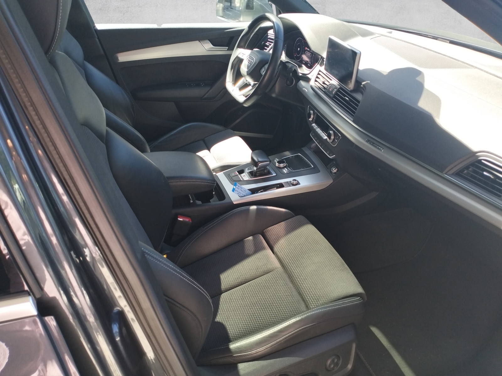 AUDI SQ5 3.0 TFSI quattro S-tronic-image-9