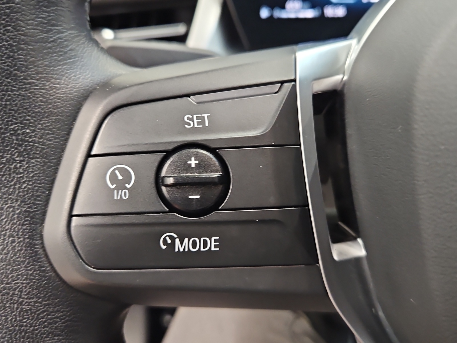 BMW X1 sDrive 18i xLine-image-16