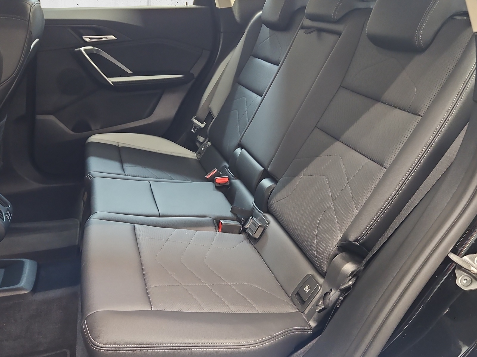 BMW X1 sDrive 18i xLine-image-10