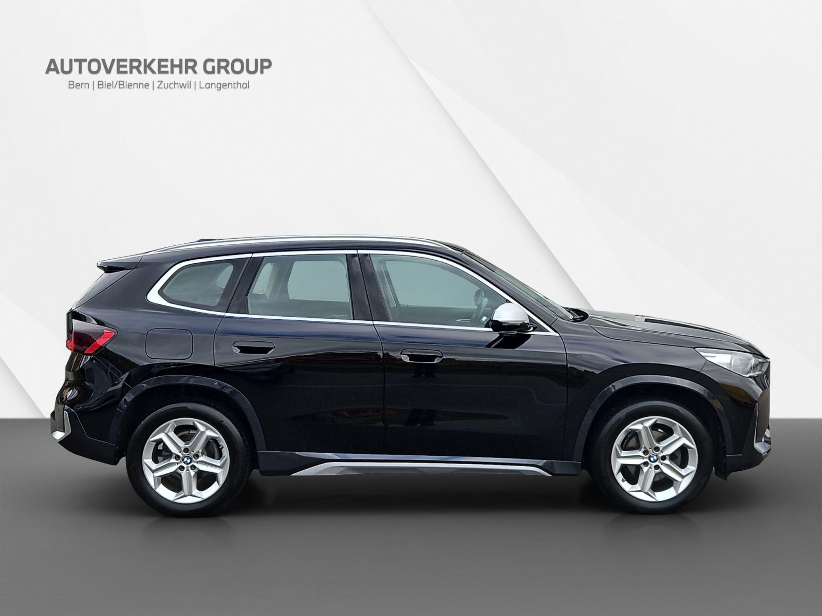 BMW X1 sDrive 18i xLine-image-6
