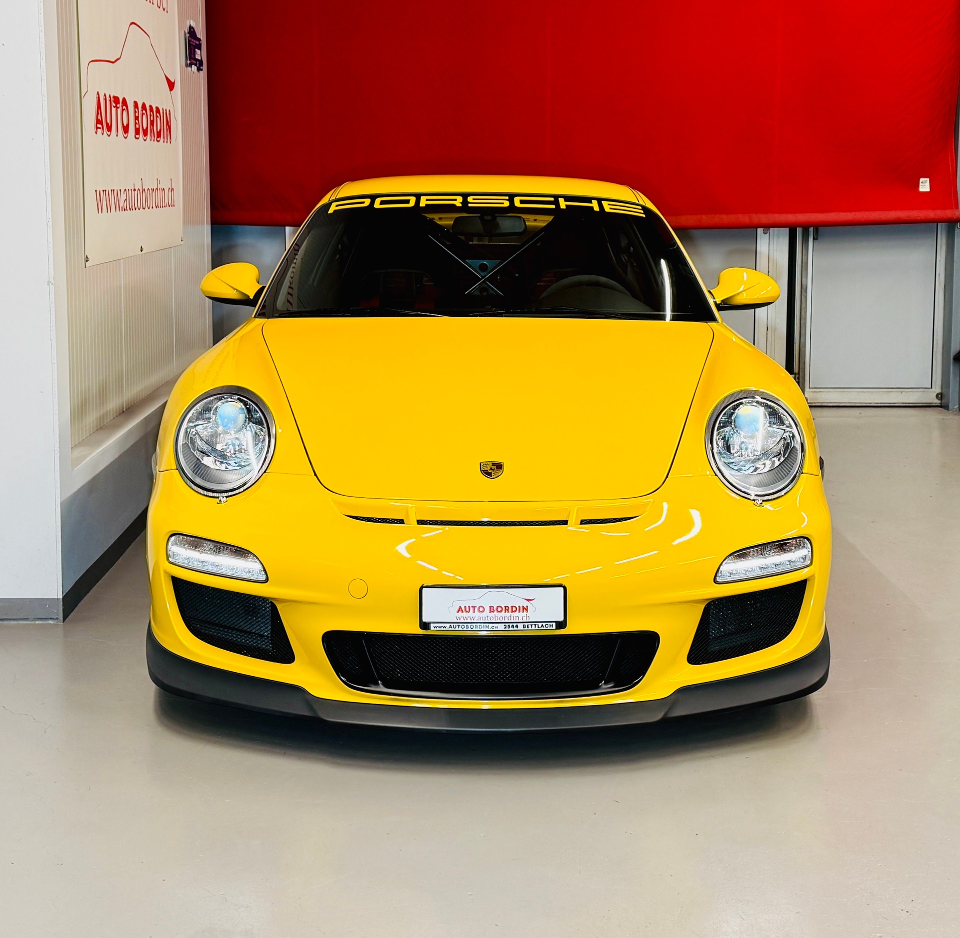 PORSCHE 911 997.2 3.8 GT3 003 Clubsport „Speedgelb“-image-2
