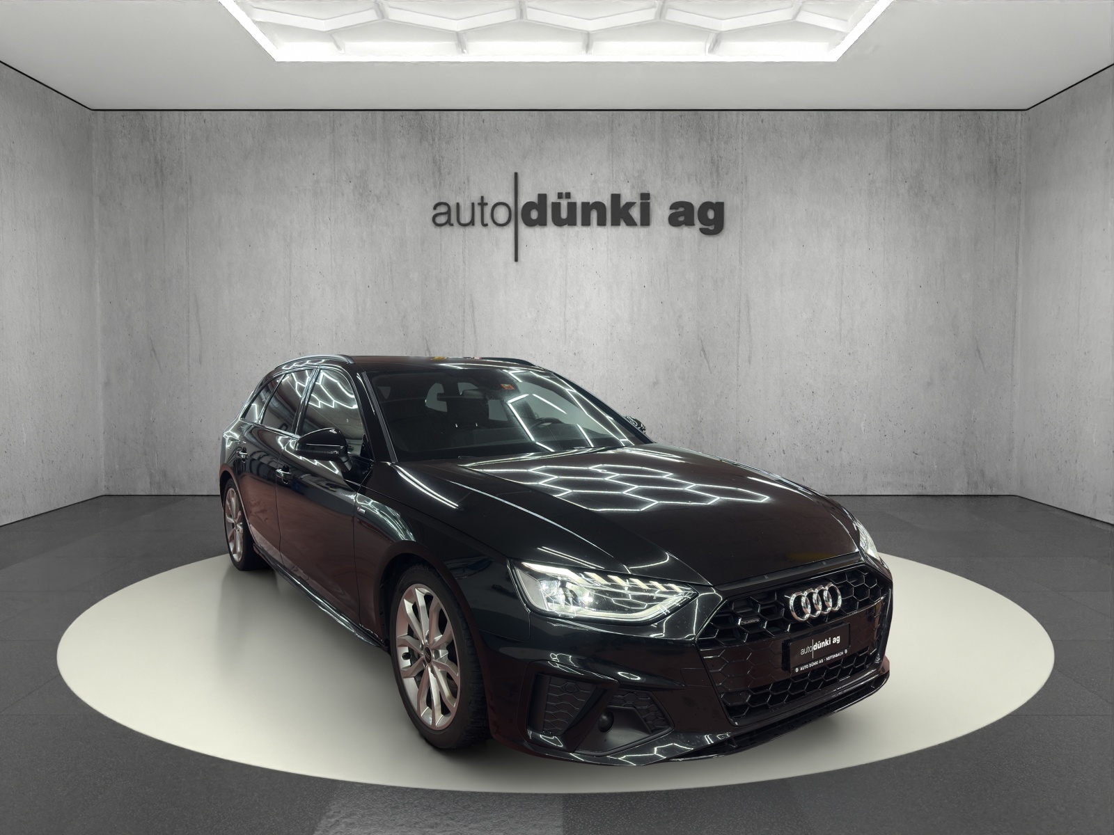 AUDI A4 Avant 50 TDI S line quattro tiptronic-image-5