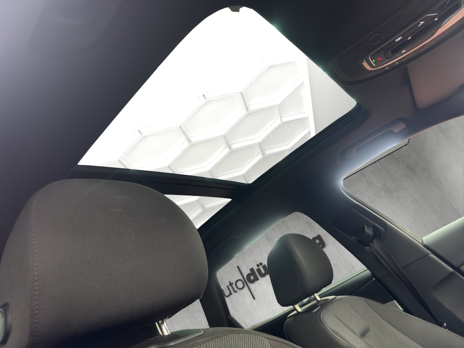 AUDI A4 Avant 50 TDI S line quattro tiptronic-image-11