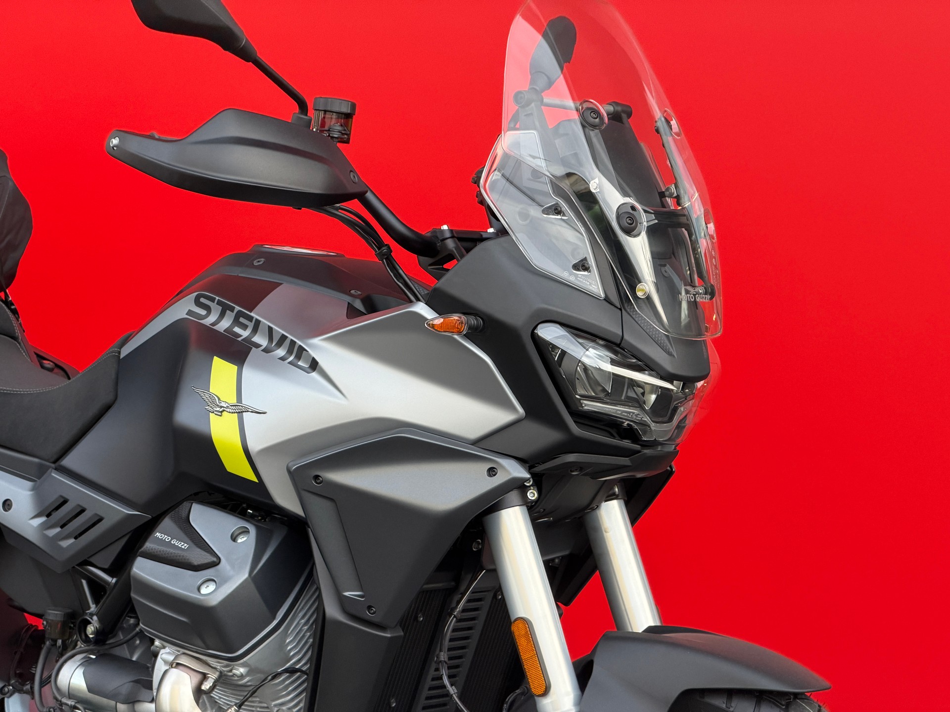 MOTO GUZZI Stelvio 1000 Travel E5+-showroom-element-1