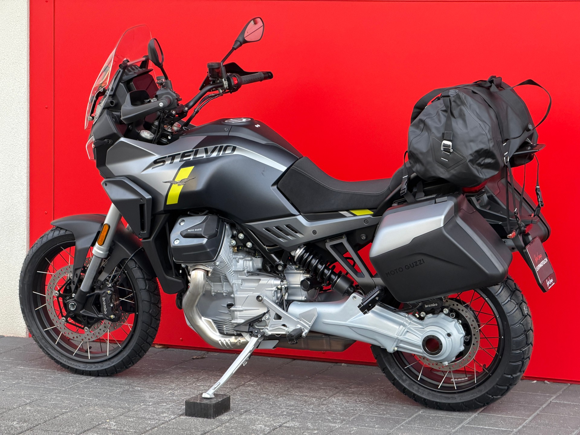 MOTO GUZZI Stelvio 1000 Travel E5+-image-11