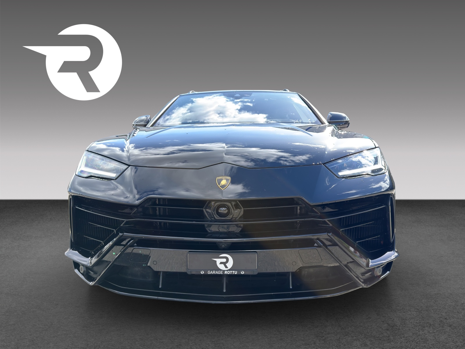 LAMBORGHINI S-image-1