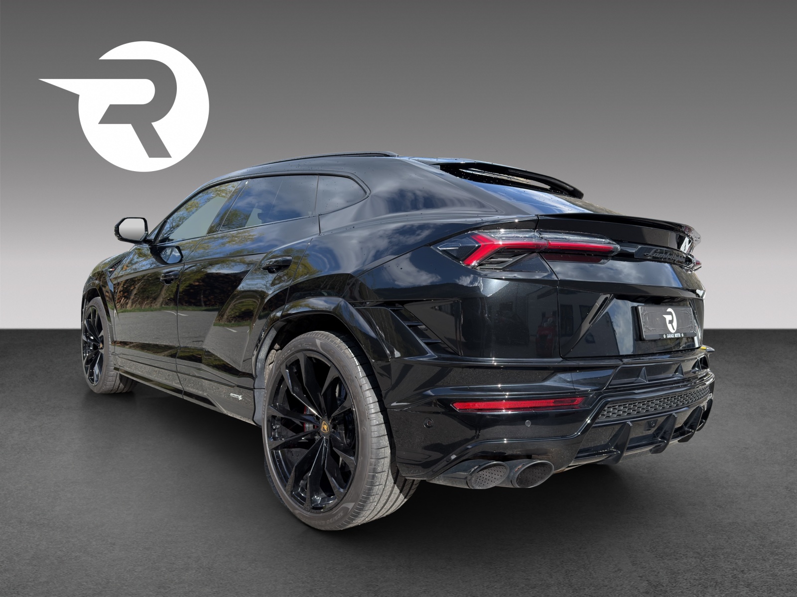 LAMBORGHINI S-image-3