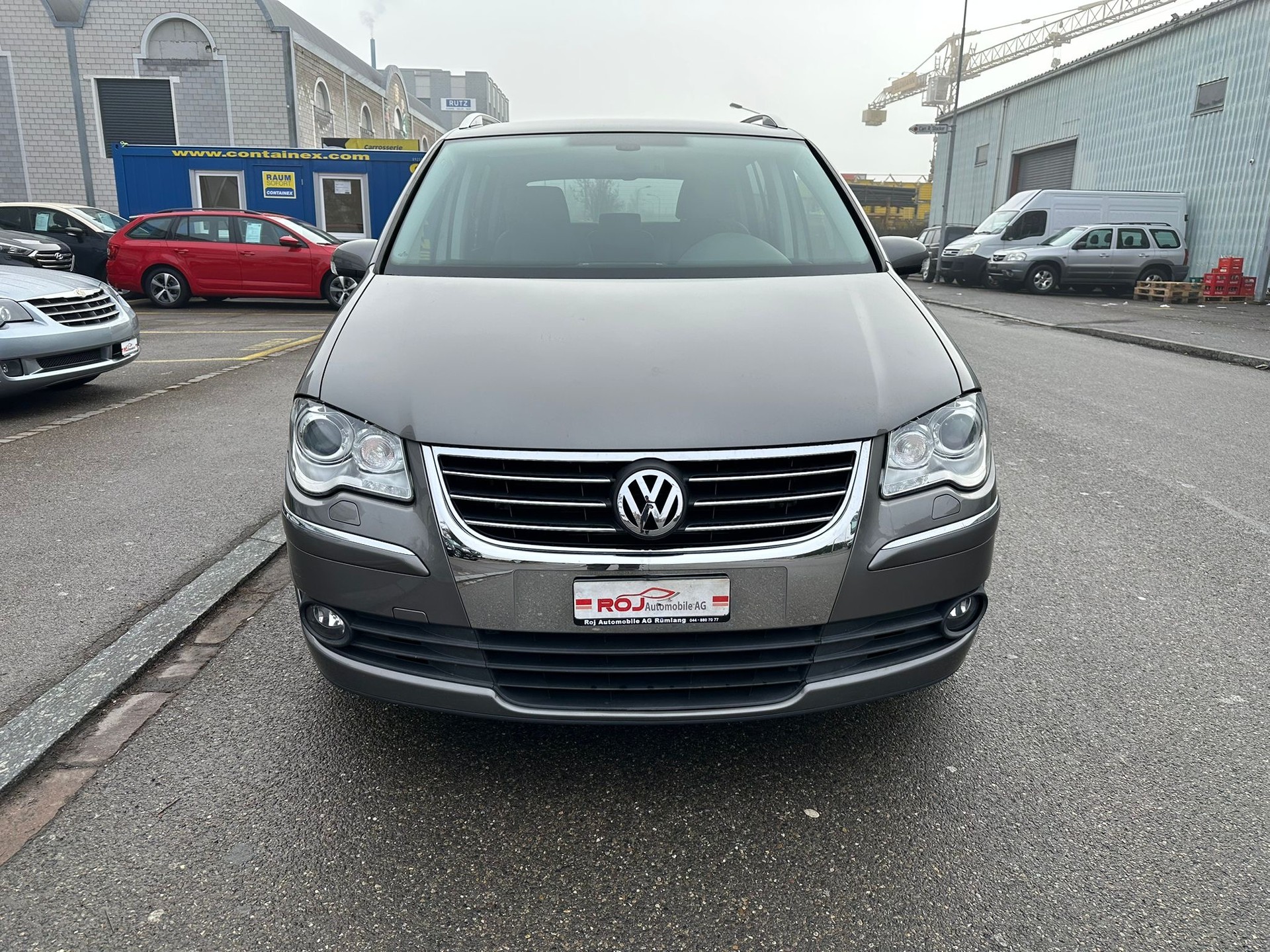 VW Touran 1.4 TSI Highline-image-2