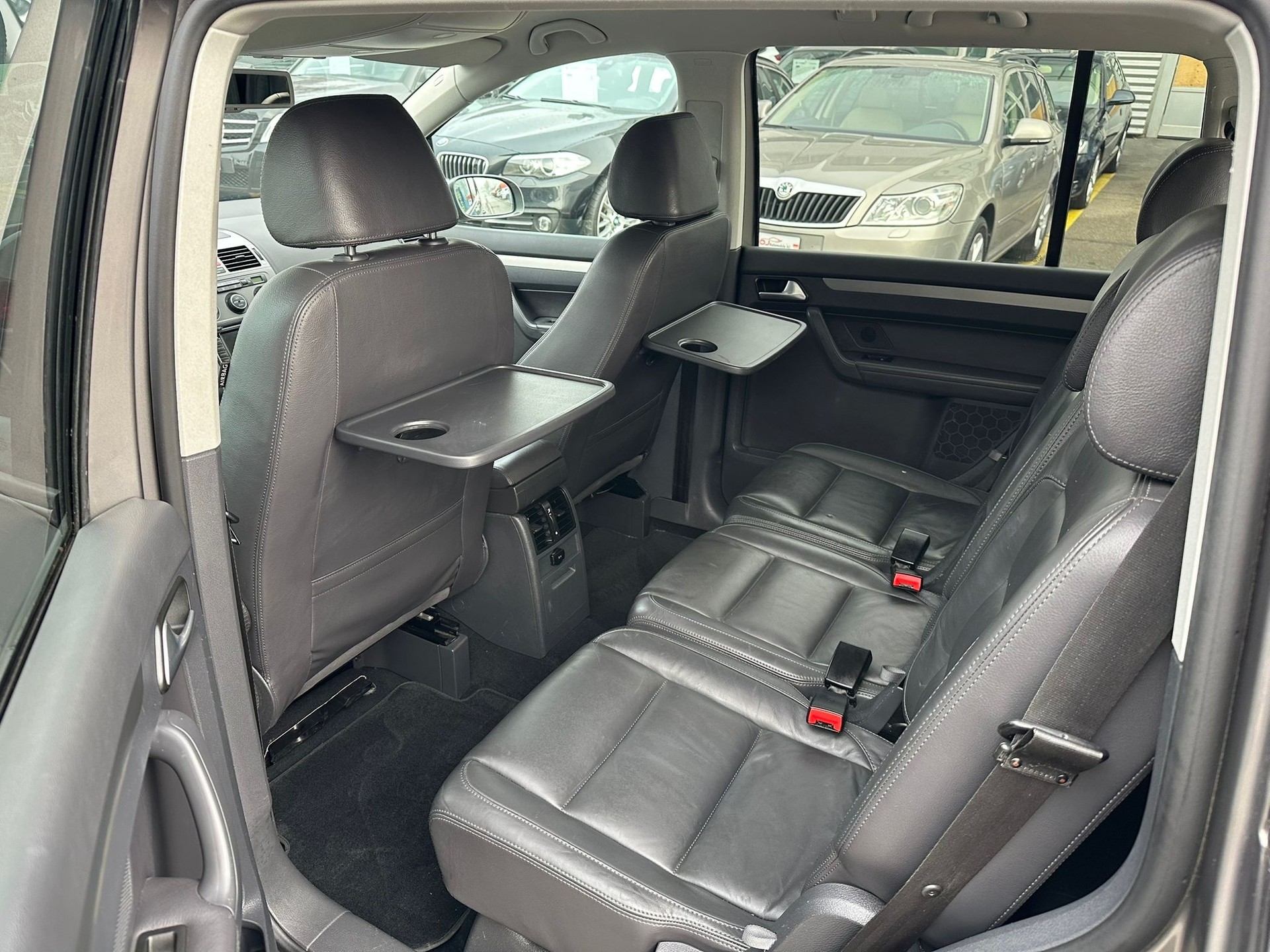 VW Touran 1.4 TSI Highline-image-9
