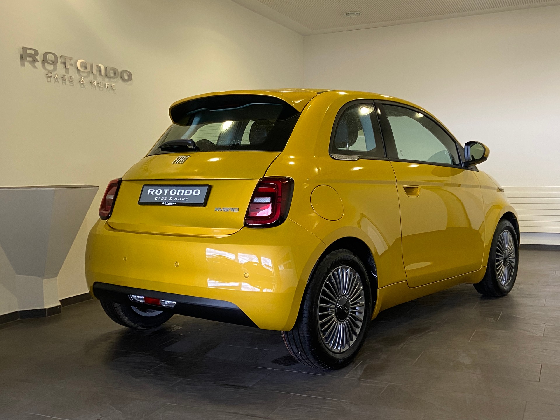 FIAT 500 1.0 FireFly MHD Torino-image-1