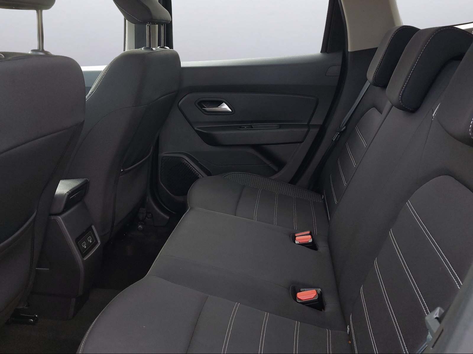 DACIA Duster 1.3 TCe 150 Prestige EDC-image-6