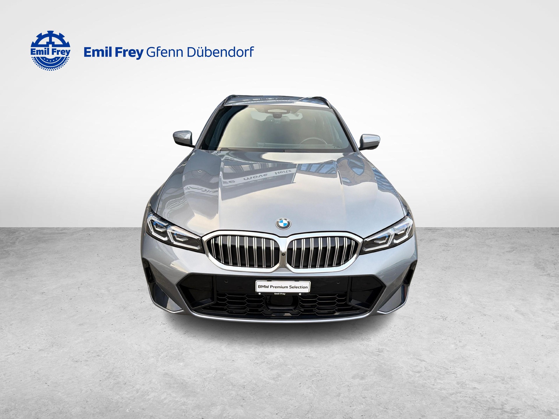 BMW 330d xDrive Touring-image-6