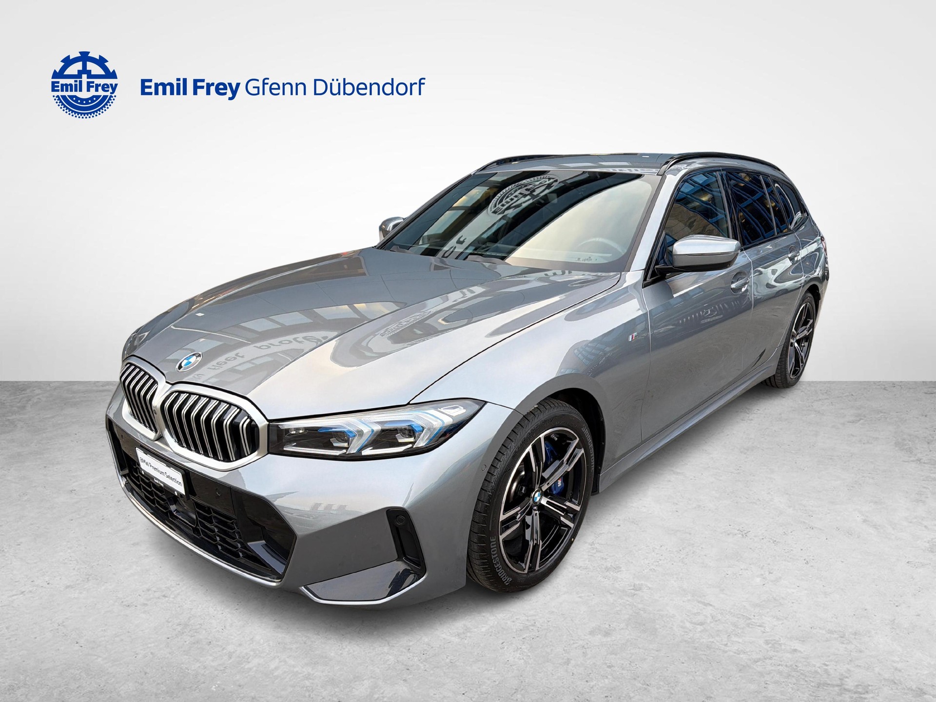 BMW 330d xDrive Touring-image-0