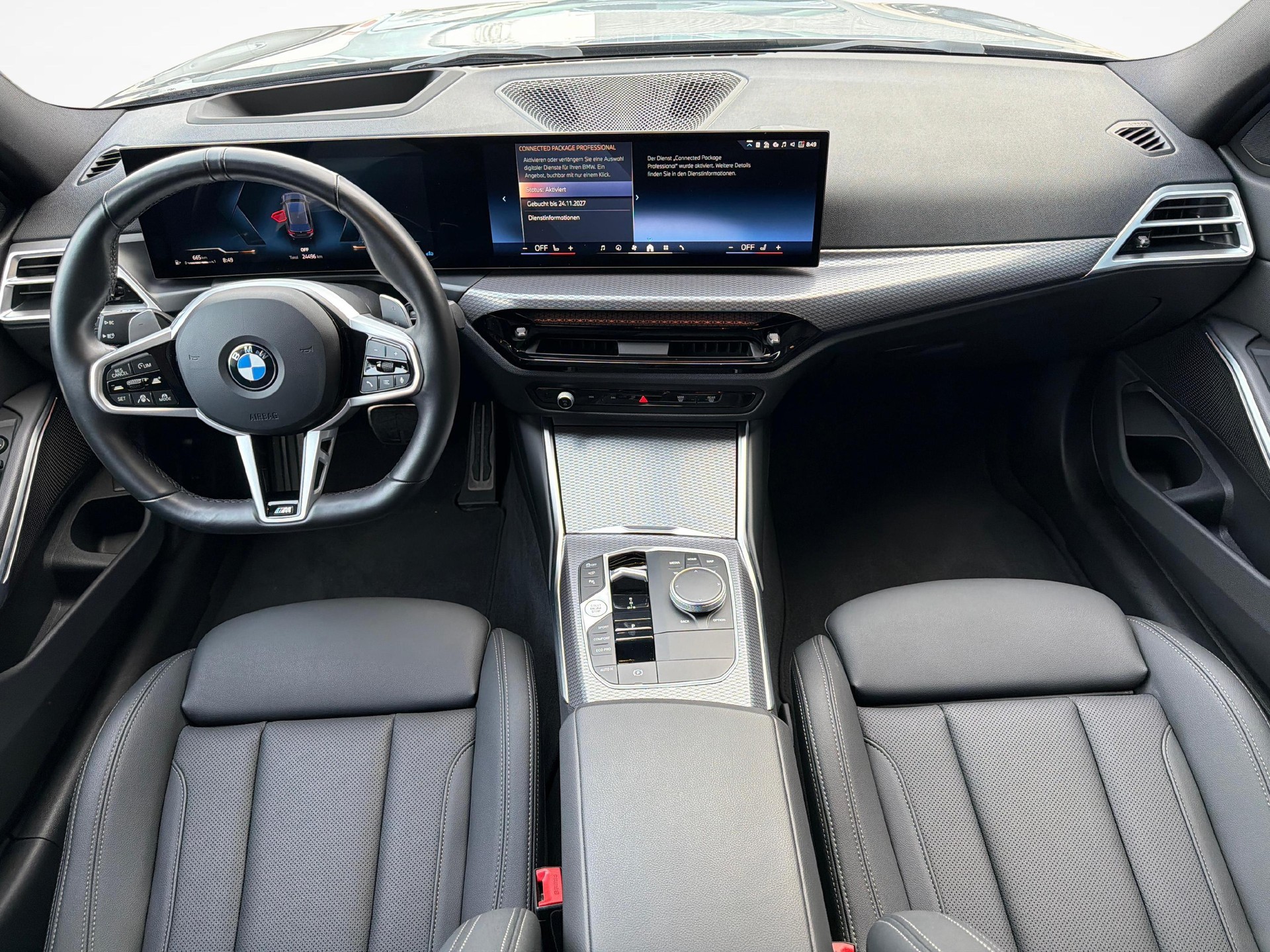 BMW 330d xDrive Touring-image-11