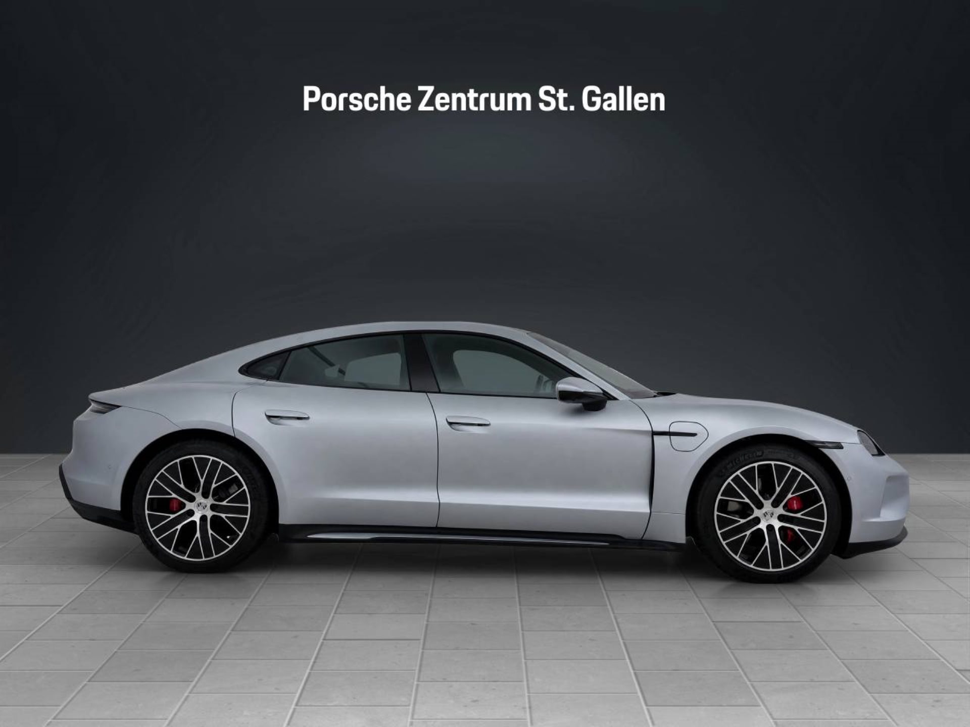 PORSCHE Taycan 4S-image-7