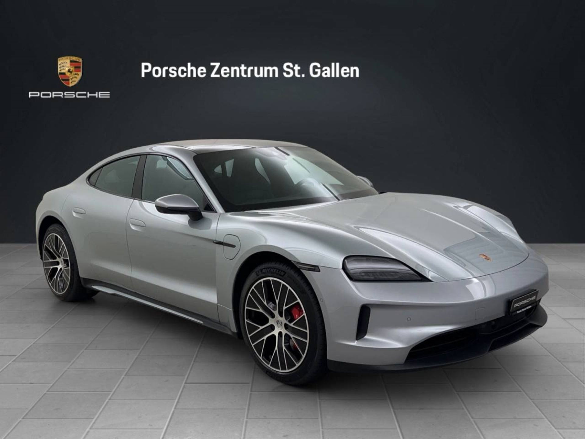 PORSCHE Taycan 4S-image-5