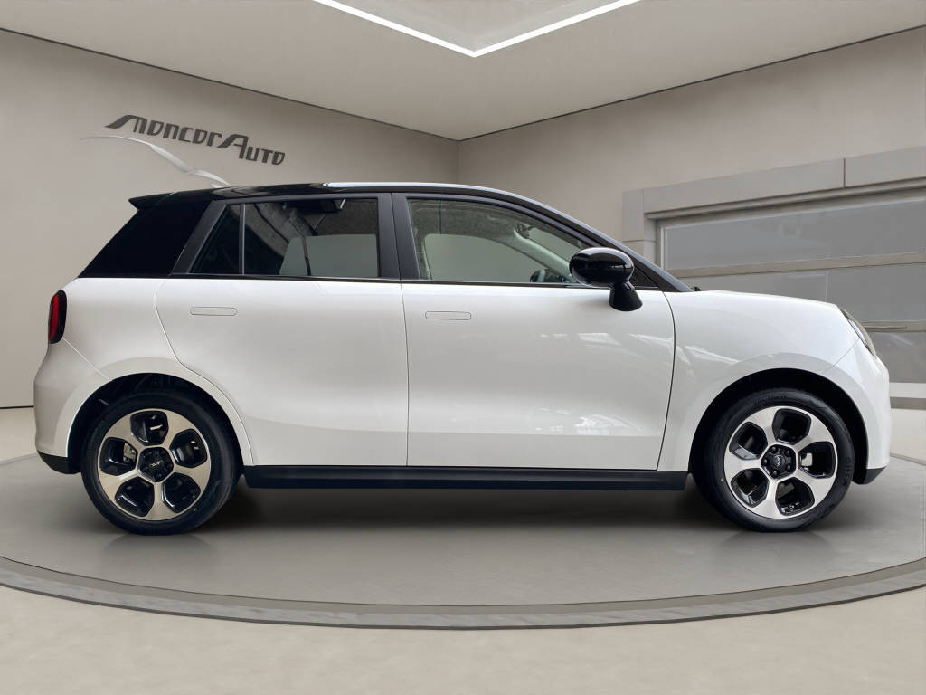 JAC E30X Electric-image-1