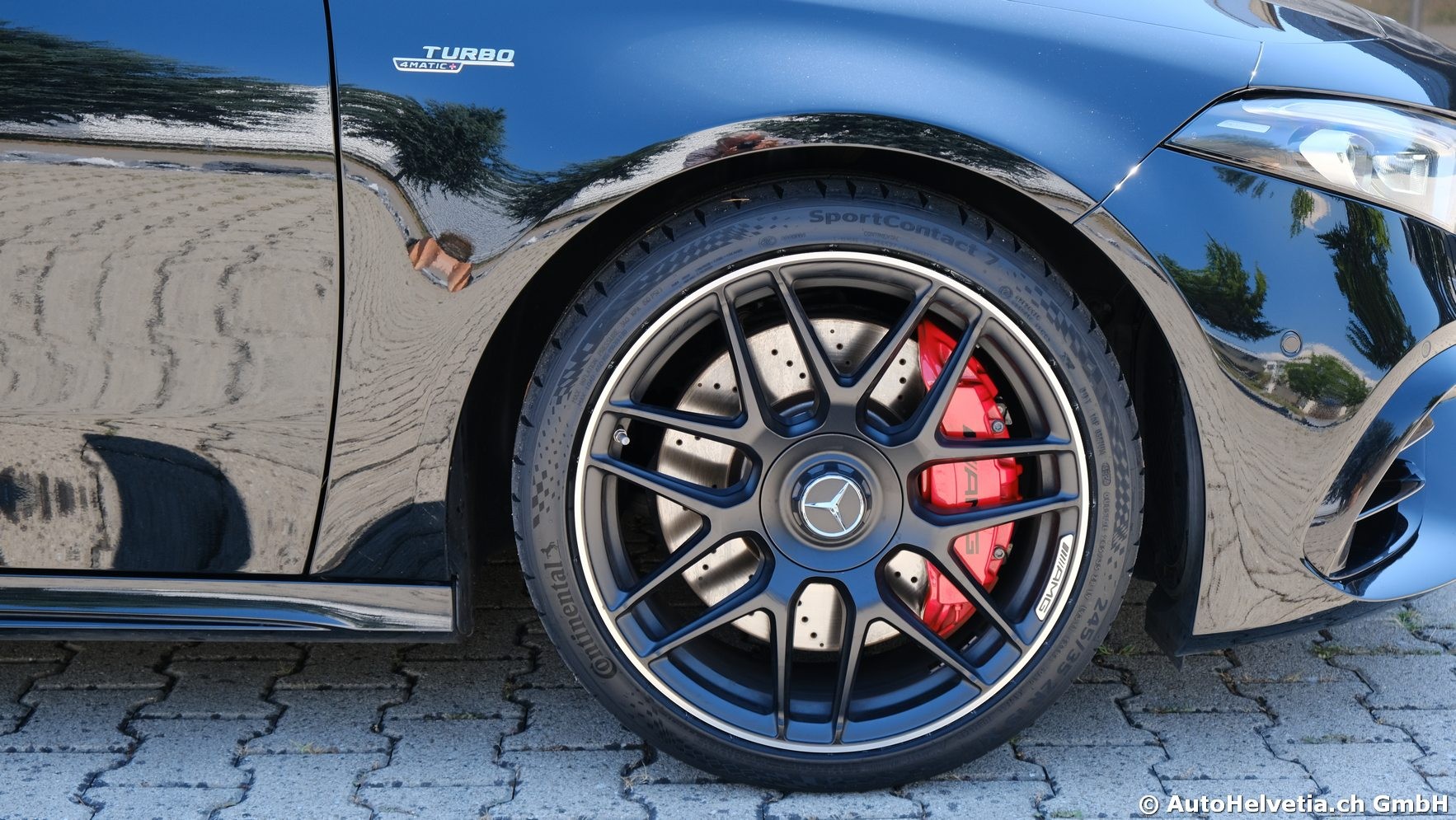 MERCEDES-BENZ A 45 S AMG 4Matic+ Speedshift-image-7