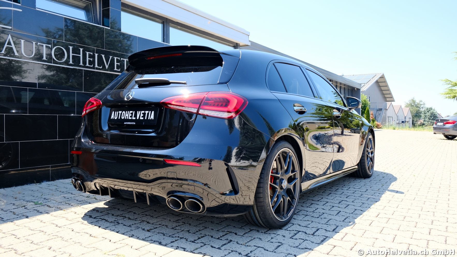 MERCEDES-BENZ A 45 S AMG 4Matic+ Speedshift-image-5