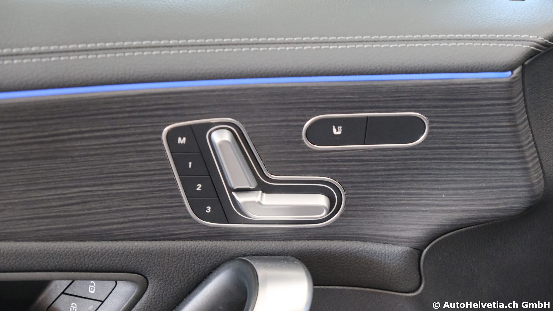 MERCEDES-BENZ A 45 S AMG 4Matic+ Speedshift-image-14