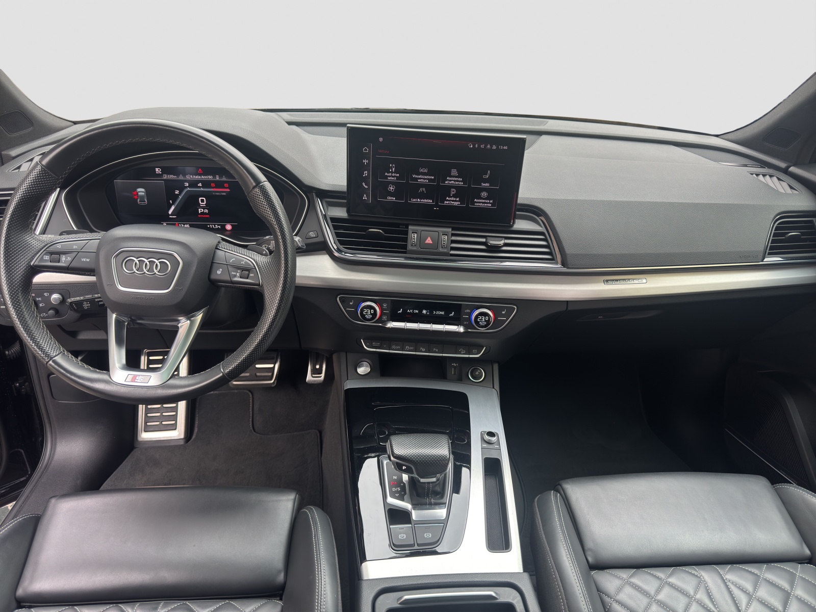 AUDI Q5 Sportback 40 TDI Blackedition quattro S-tronic-image-8