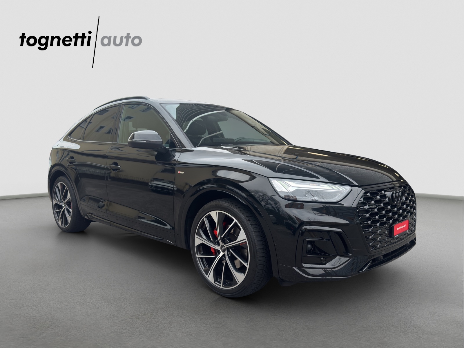 AUDI Q5 Sportback 40 TDI Blackedition quattro S-tronic-image-1