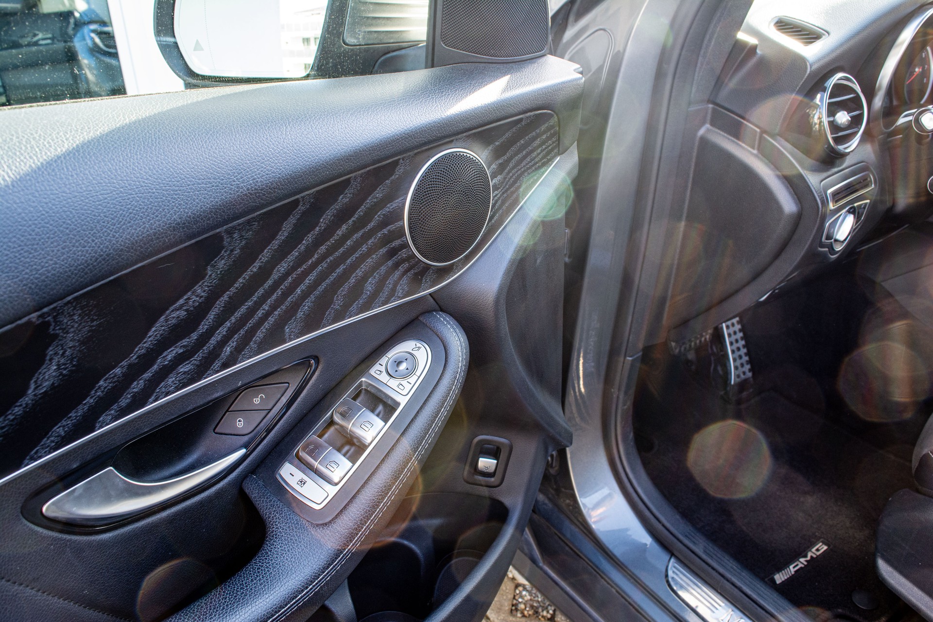 MERCEDES-BENZ GLC Coupé 250 AMG Line 4Matic 9G-Tronic-image-20