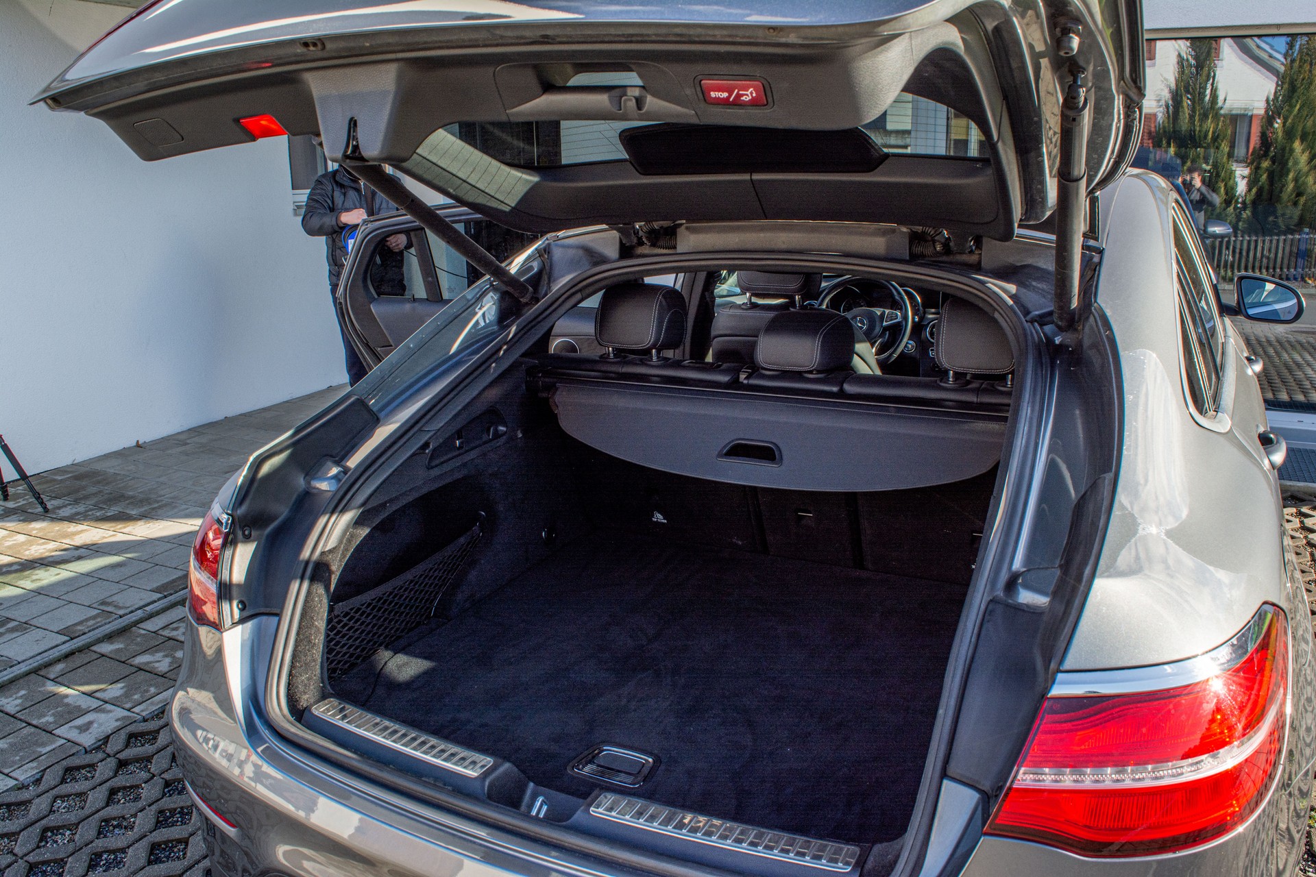 MERCEDES-BENZ GLC Coupé 250 AMG Line 4Matic 9G-Tronic-image-24
