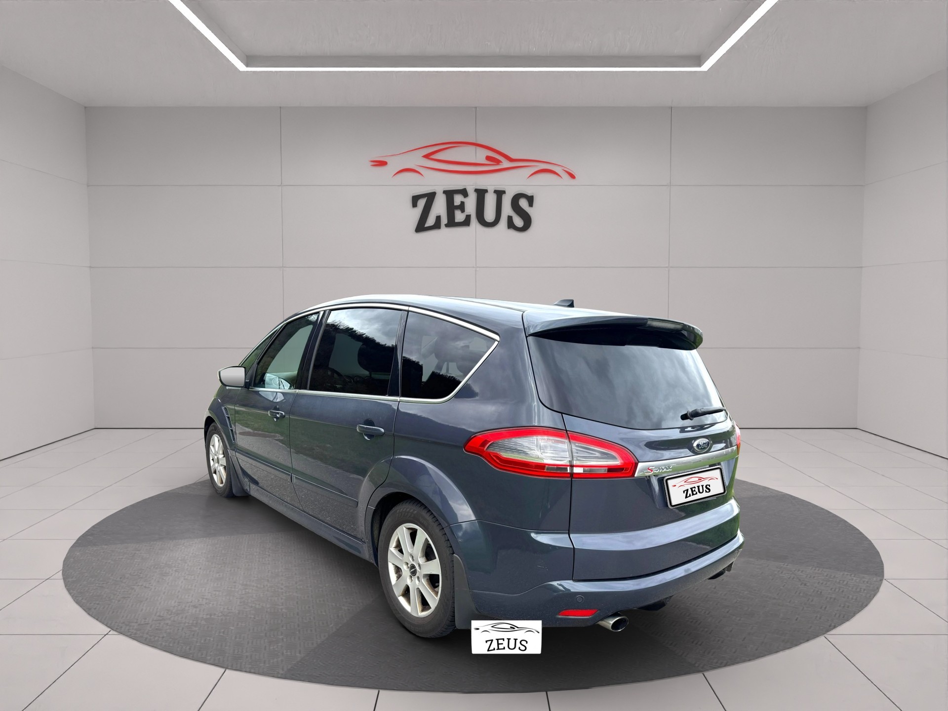 FORD S-Max 2.0 SCTi Titanium PowerShift-image-5