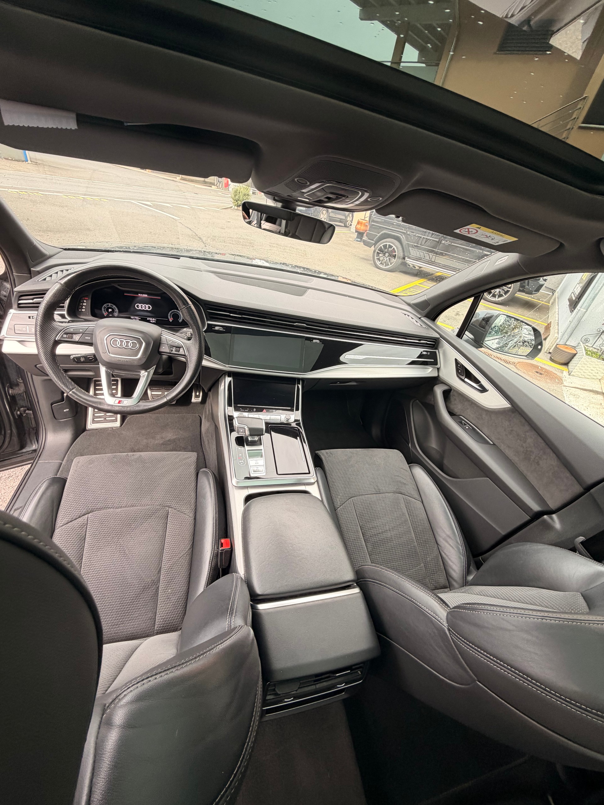 AUDI Q7 50 TDI quattro S Line tiptronic-image-7
