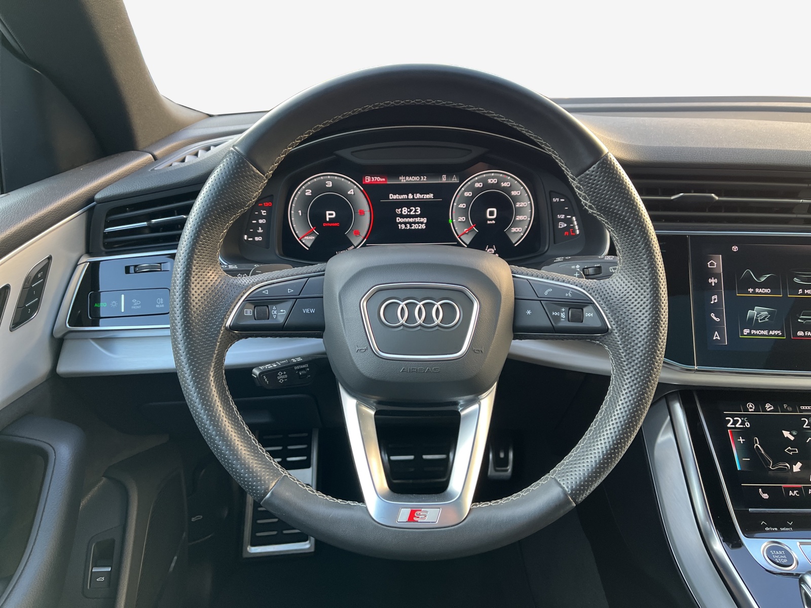 AUDI Q8 50 TDI Black Edition quattro tiptronic-image-9