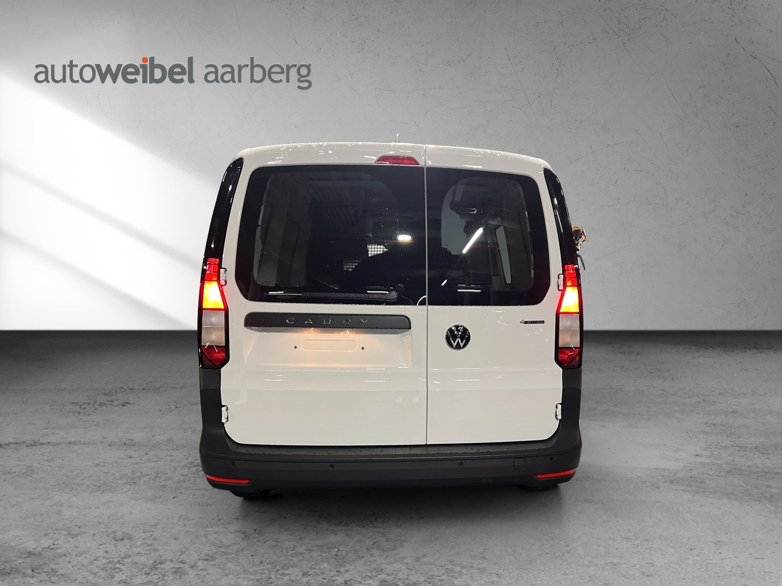 VW Caddy Cargo 2.0TDI Maxi 4Motion-image-2