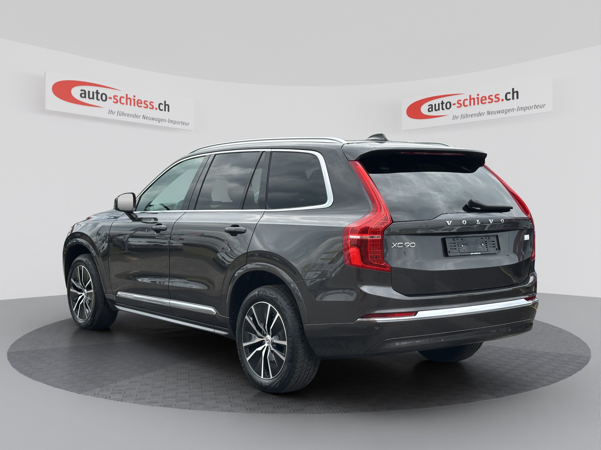 VOLVO XC90 T8 eAWD Core 7Pl. PluginHybrid Geartronic-image-2