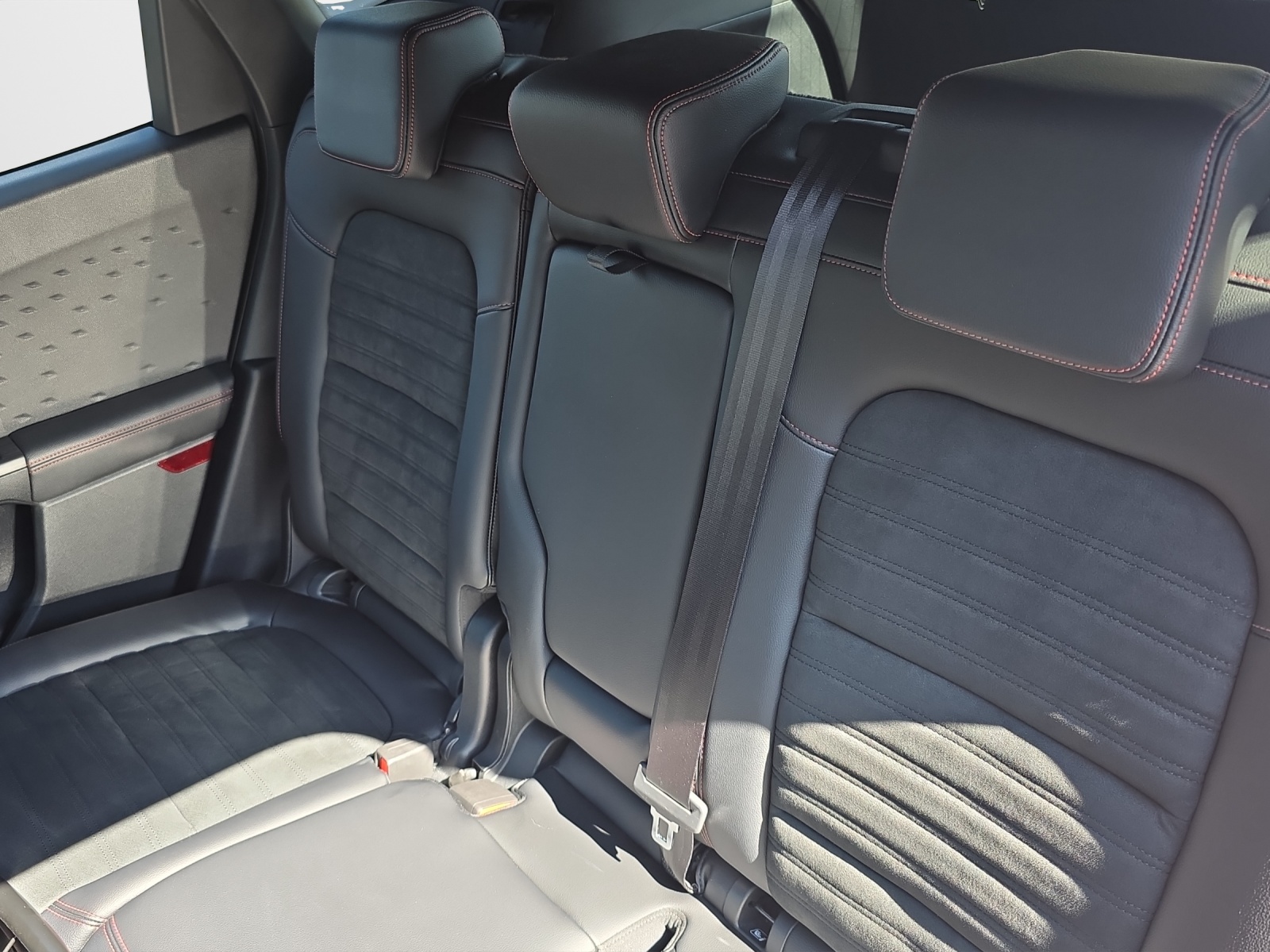 FORD Kuga 2.0 EcoBlue ST-Line X 4x4-image-11