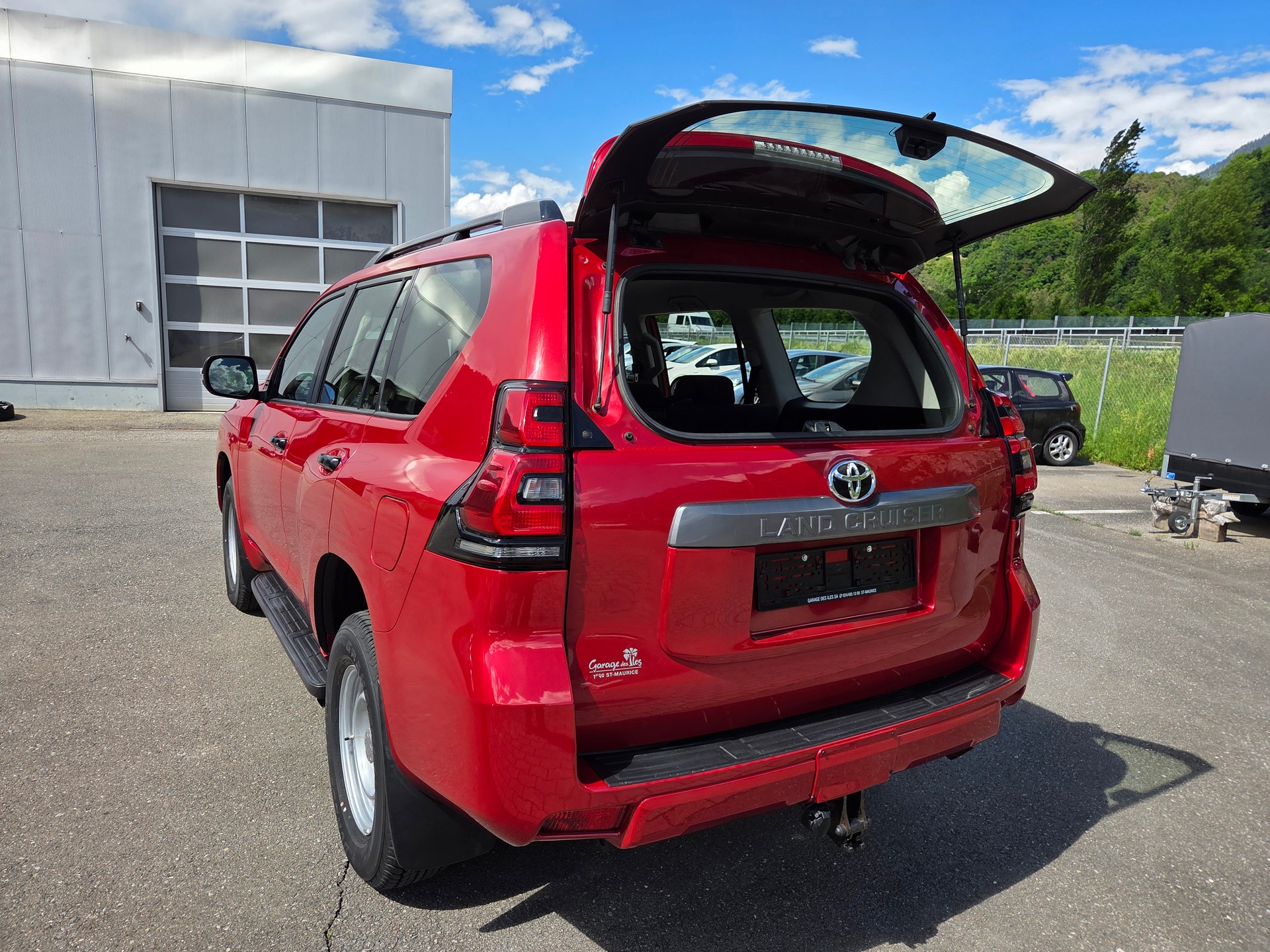 TOYOTA Land Cruiser 2.8TD Active-image-6