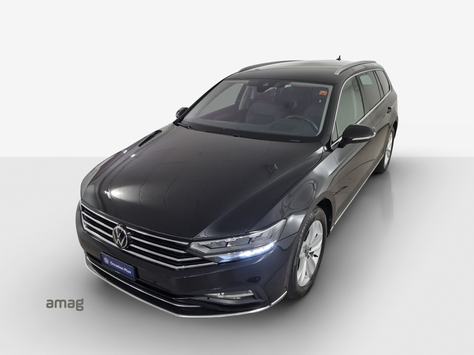 VW Passat 2.0 TDI BMT Elegance 4Motion DSG-image-14
