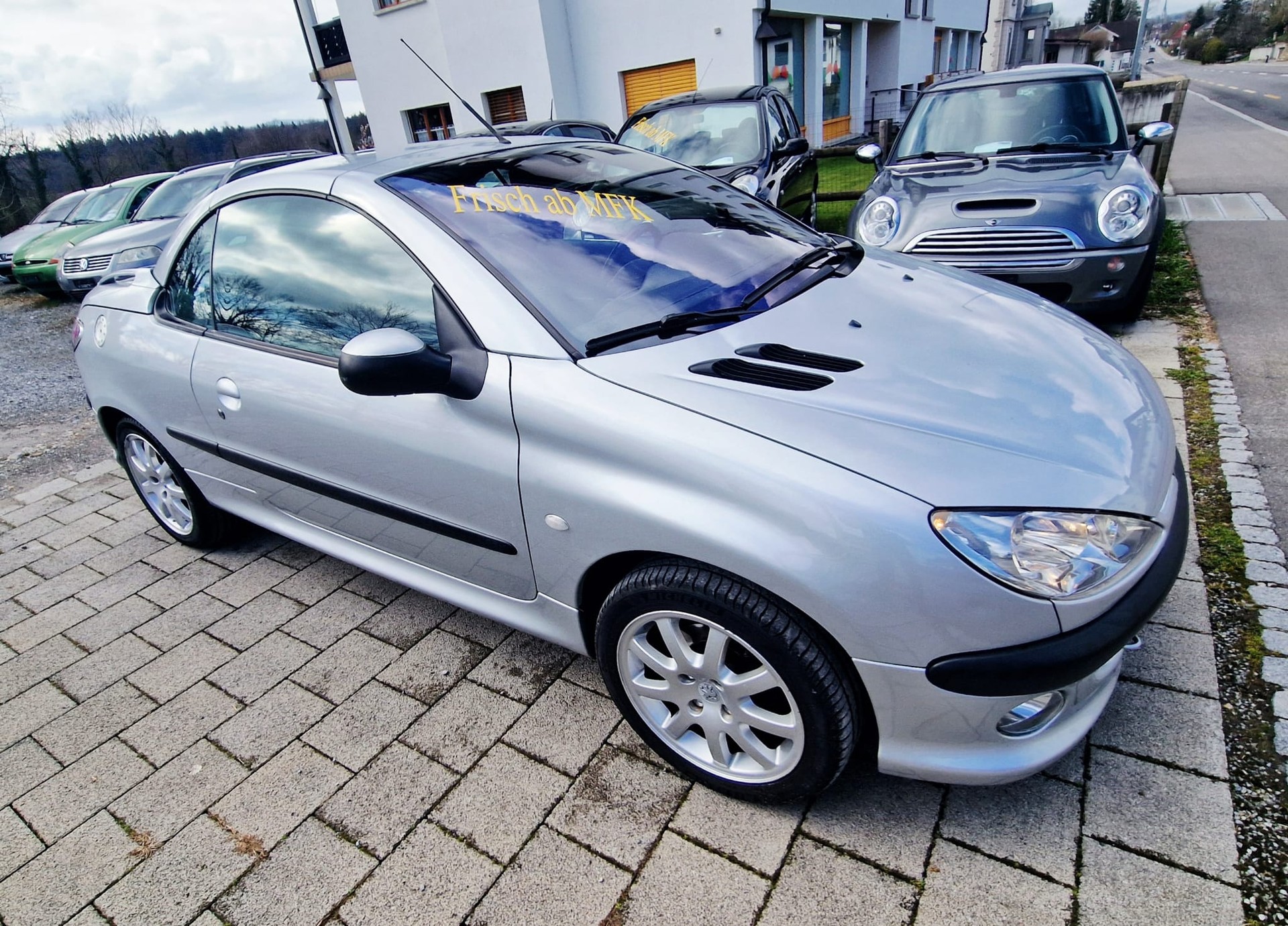 PEUGEOT 206 CC 2.0 16V Roland Garros-image-2