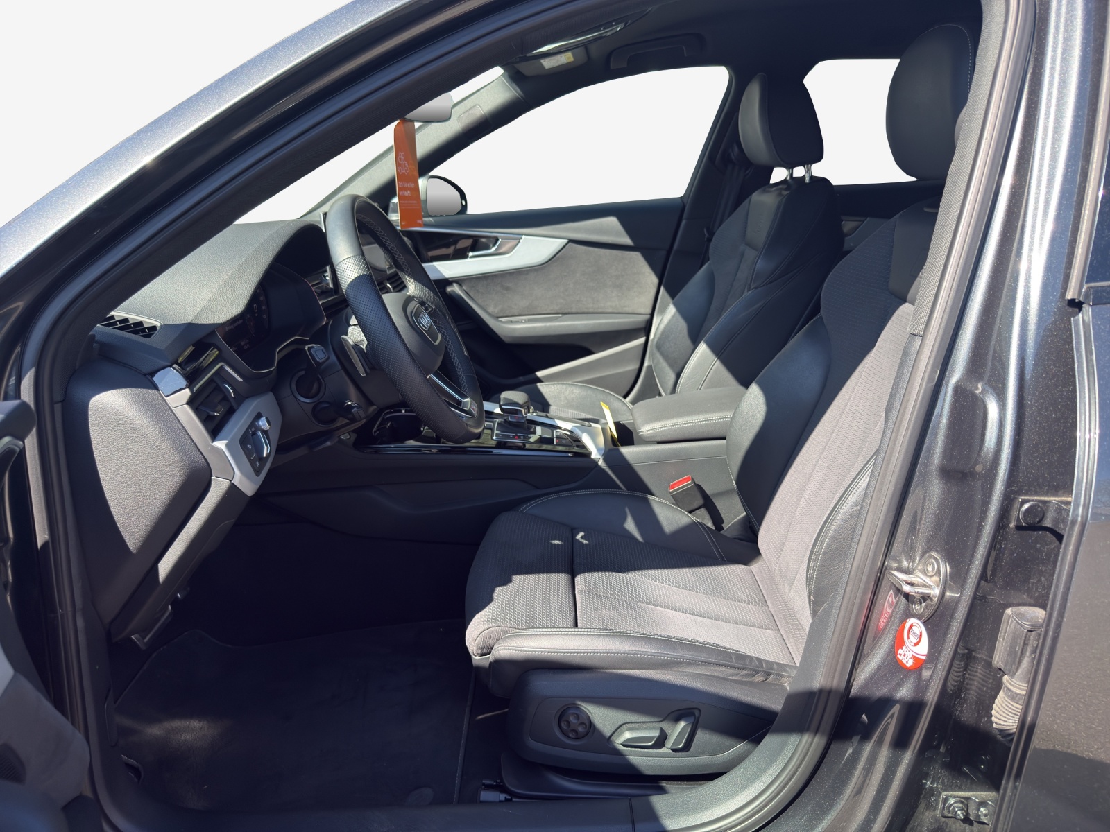 AUDI A4 Avant 45 TFSI S line S-tronic quattro-image-7
