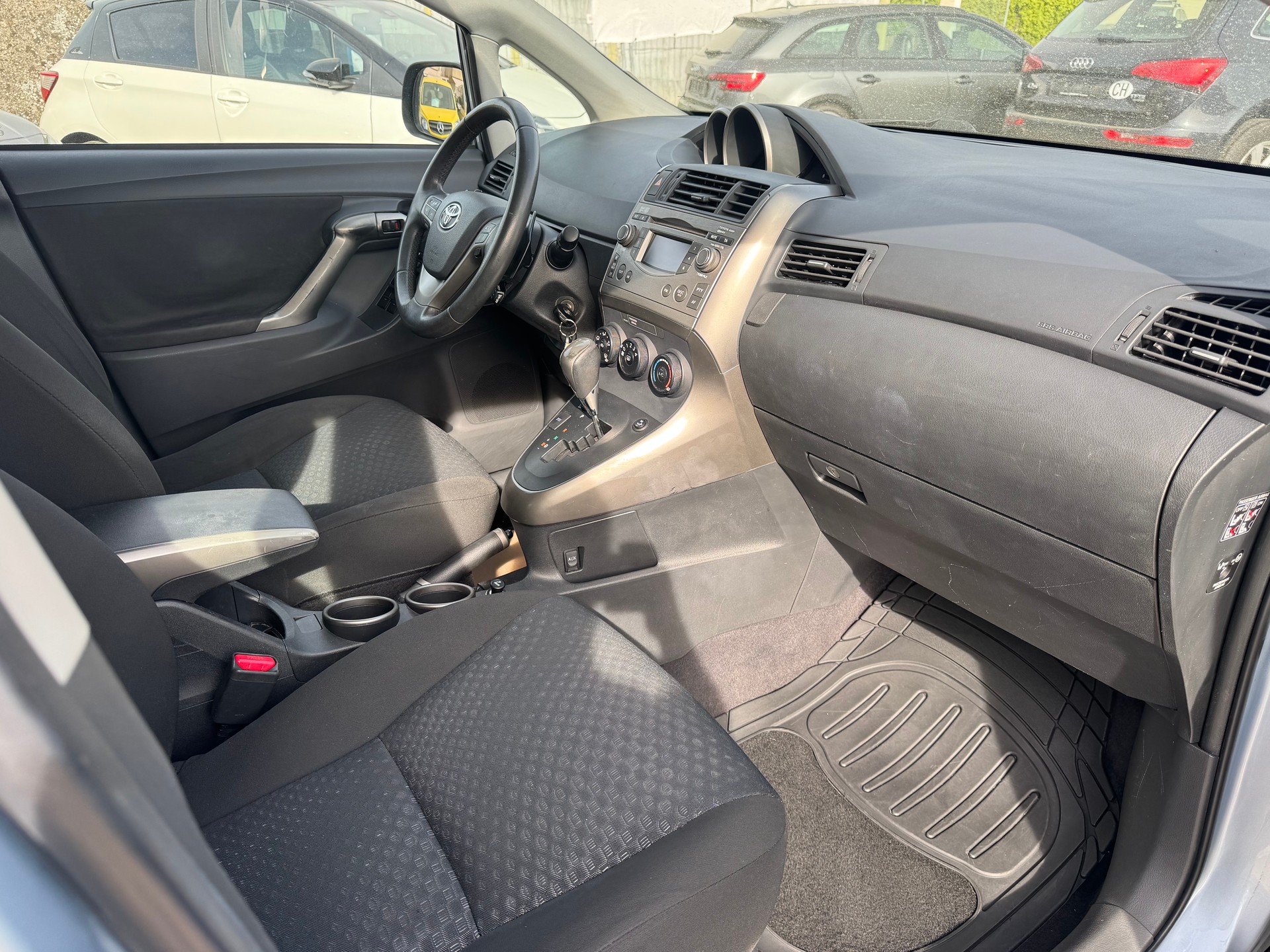 TOYOTA Verso 1.8 Linea Sol Multidrive-image-8